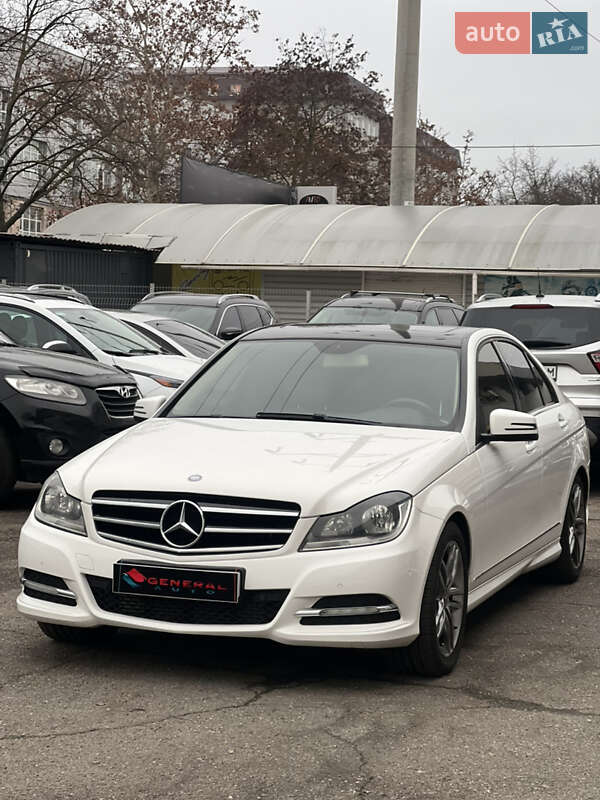 Mercedes-Benz C-Class 2013