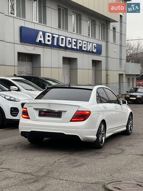 Седан Mercedes-Benz C-Class 2013 в Одесі фото 11 Седан Mercedes-Benz C-Class 2013 в Одесі