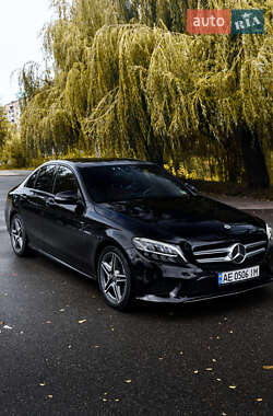 Седан Mercedes-Benz C-Class 2019 в Кривом Роге