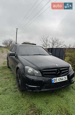 Седан Mercedes-Benz C-Class 2011 в Николаеве
