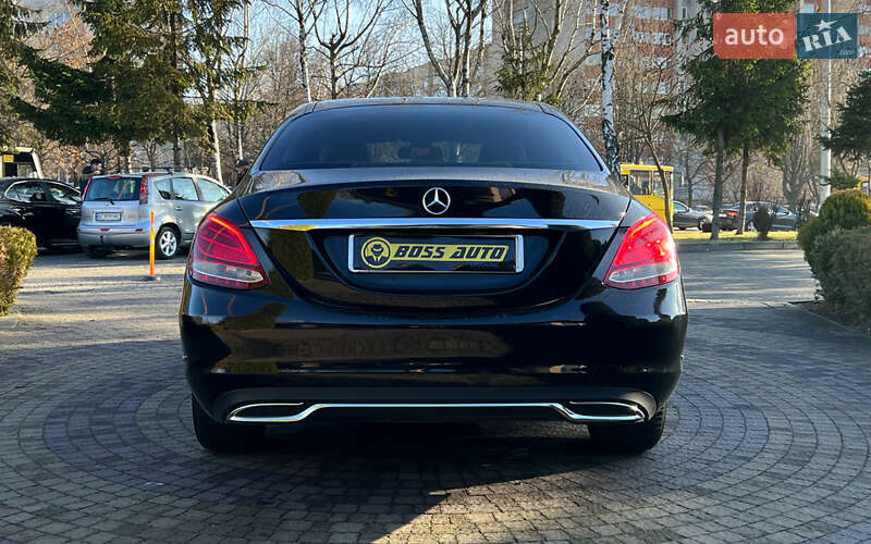 Седан Mercedes-Benz C-Class 2015 в Львове