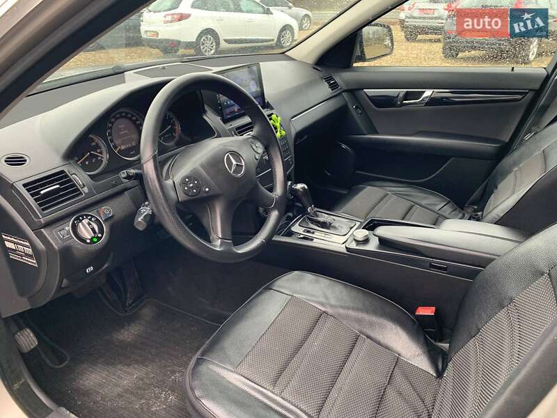 Седан Mercedes-Benz C-Class 2007 в Коломые