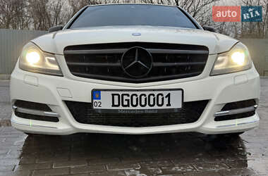Седан Mercedes-Benz C-Class 2011 в Калиновке