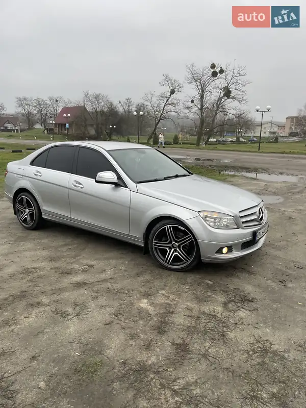 Mercedes-Benz C-Class 2007