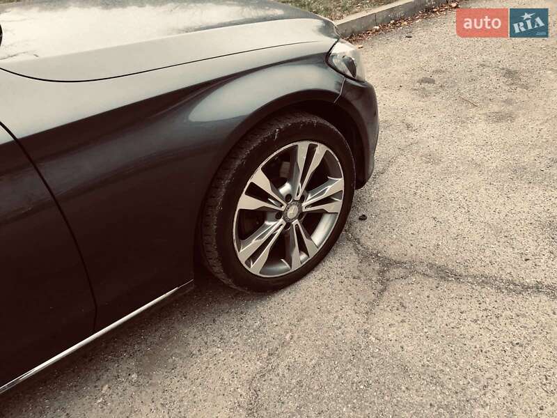 Седан Mercedes-Benz C-Class 2014 в Киеве