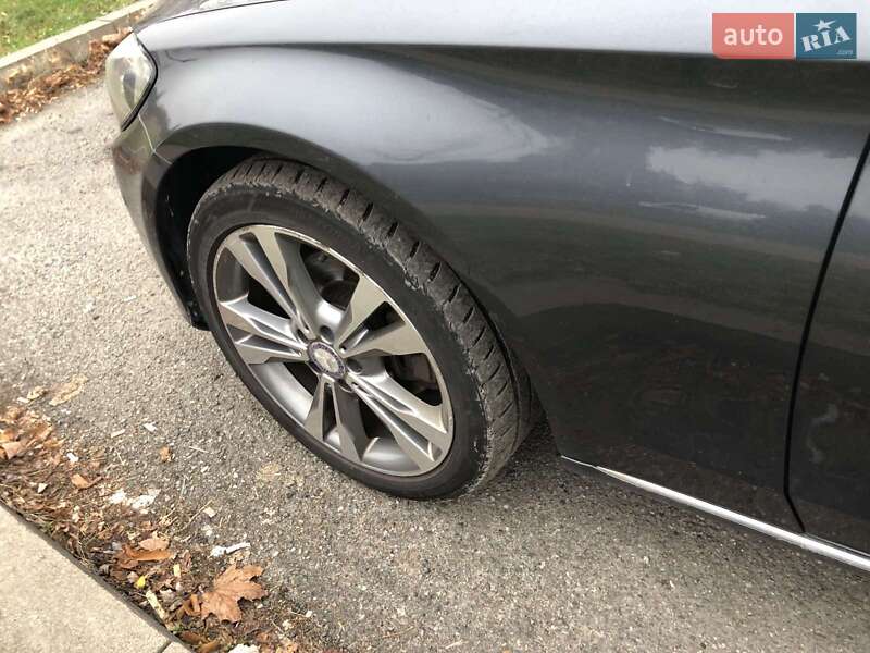 Седан Mercedes-Benz C-Class 2014 в Киеве