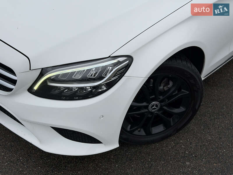 Седан Mercedes-Benz C-Class 2018 в Киеве фото 5 Седан Mercedes-Benz C-Class 2018 в Киеве