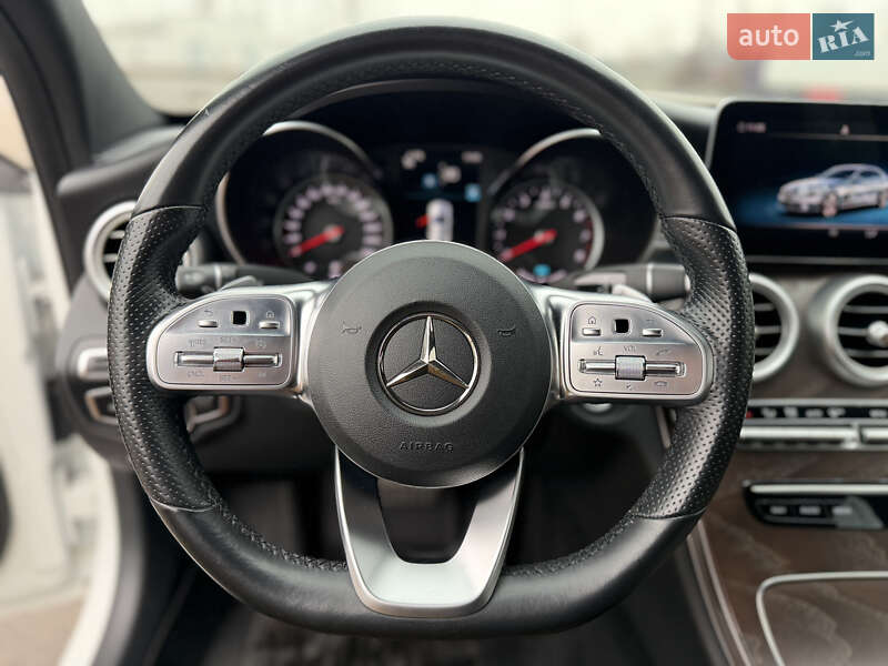 Седан Mercedes-Benz C-Class 2018 в Киеве фото 15 Седан Mercedes-Benz C-Class 2018 в Киеве