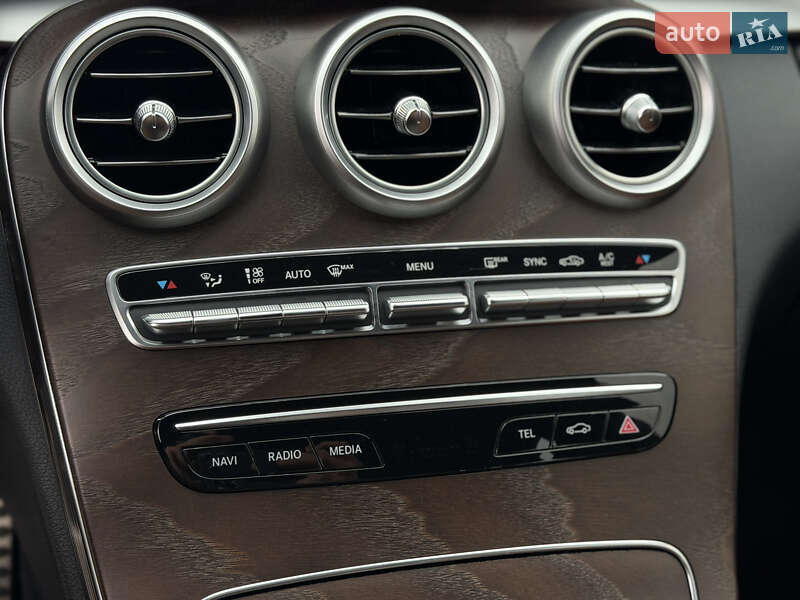 Седан Mercedes-Benz C-Class 2018 в Киеве фото 20 Седан Mercedes-Benz C-Class 2018 в Киеве
