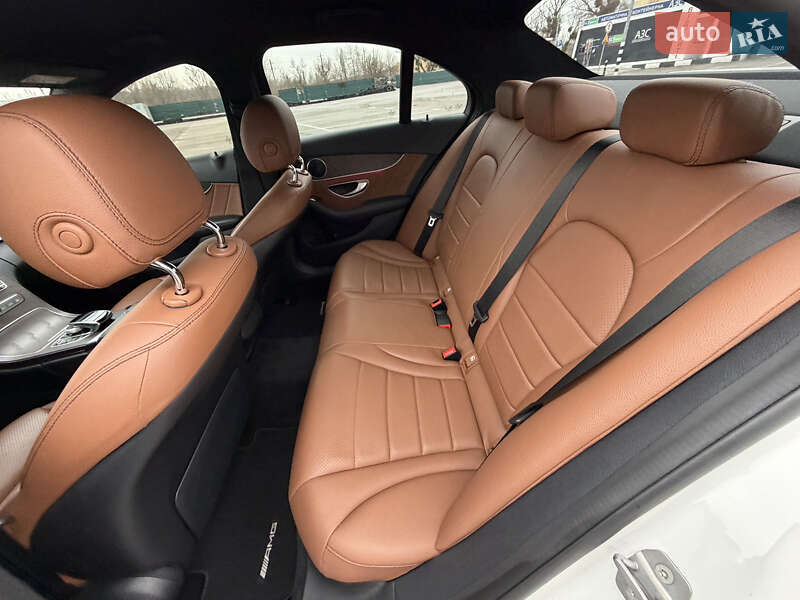 Седан Mercedes-Benz C-Class 2018 в Киеве фото 25 Седан Mercedes-Benz C-Class 2018 в Киеве