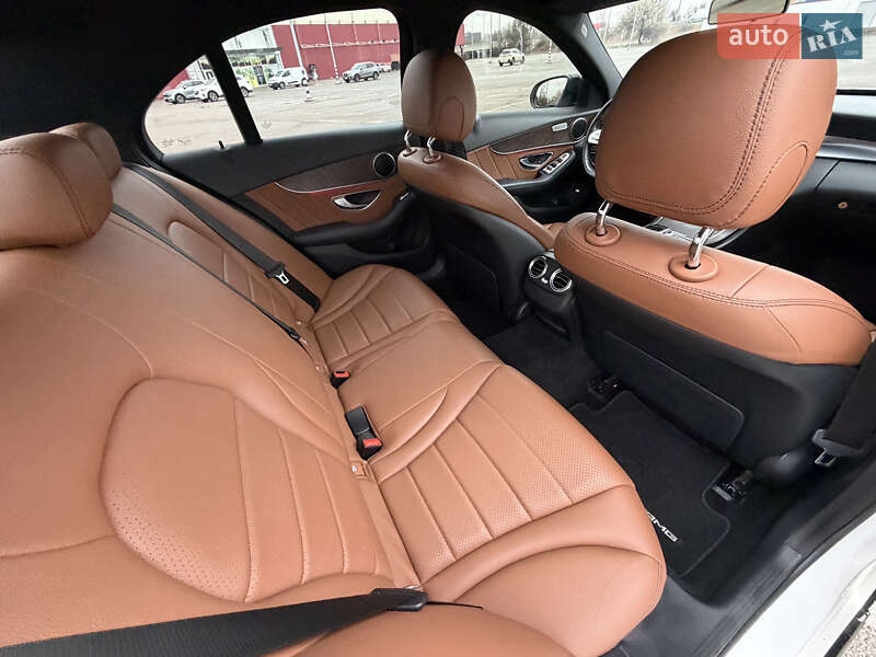 Седан Mercedes-Benz C-Class 2018 в Киеве фото 30 Седан Mercedes-Benz C-Class 2018 в Киеве