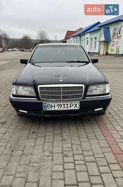 Седан Mercedes-Benz C-Class 1995 в Раздельной
