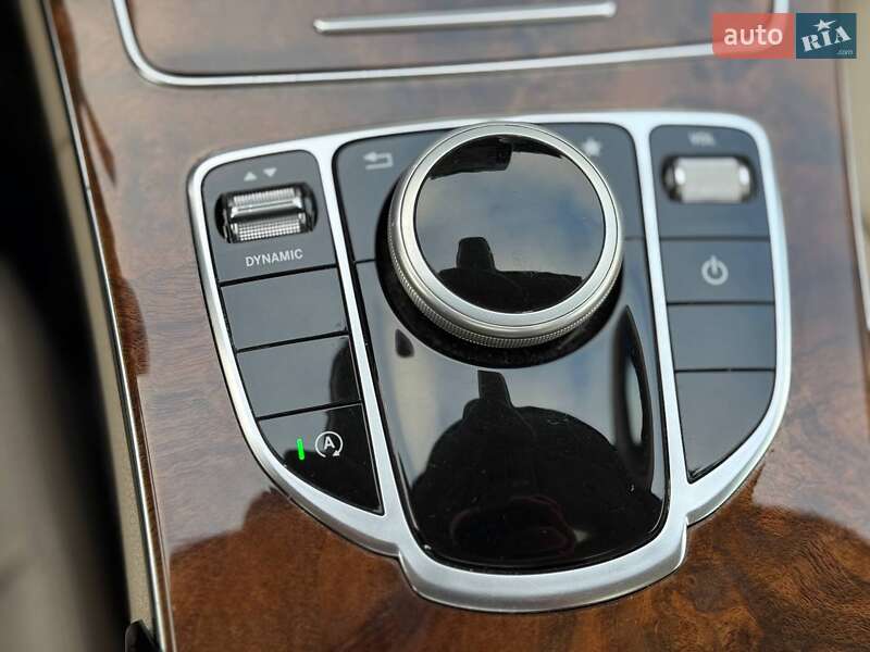 Седан Mercedes-Benz C-Class 2018 в Киеве