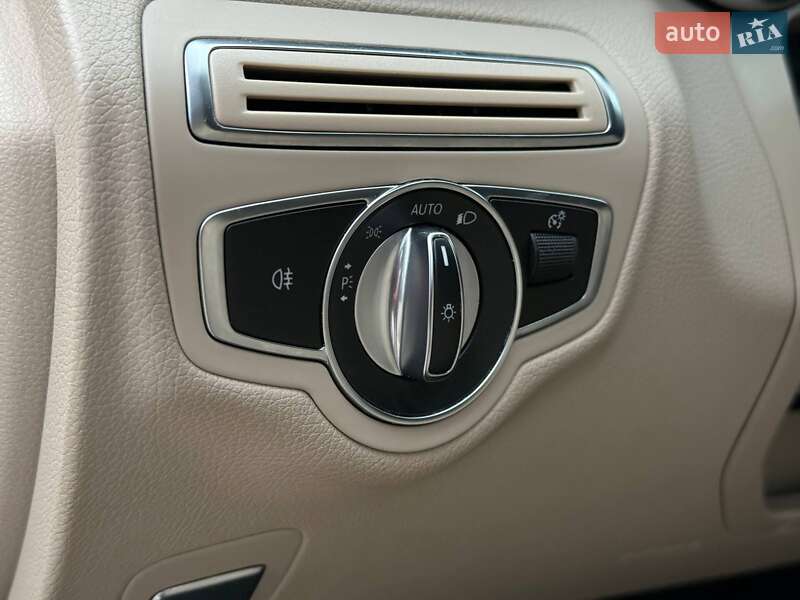 Седан Mercedes-Benz C-Class 2018 в Киеве