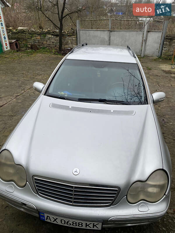 Mercedes-Benz C-Class 2001 Mercedes-Benz C-Class 2001