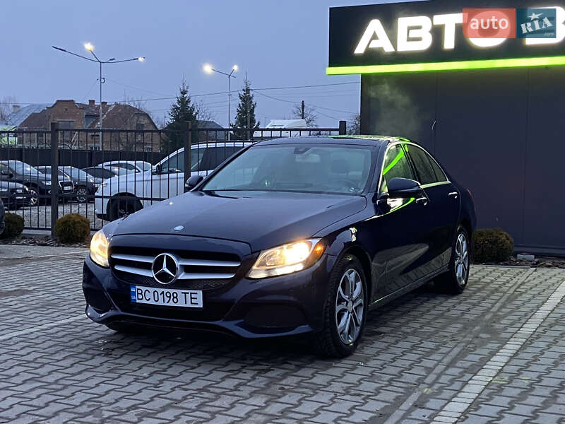 Седан Mercedes-Benz C-Class 2015 в Львові