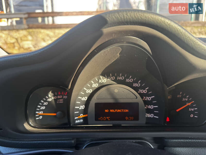 Купе Mercedes-Benz C-Class 2003 в Львове