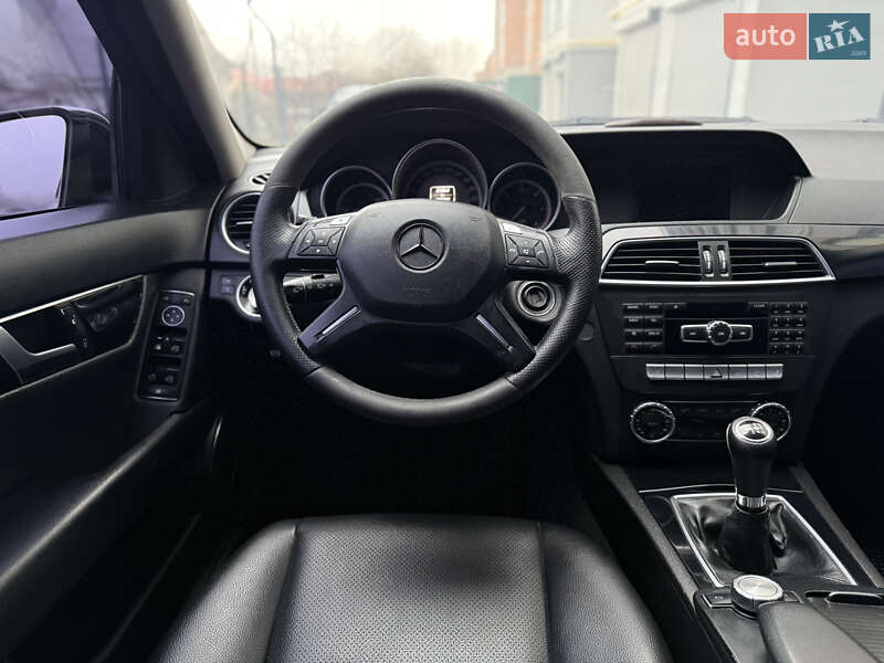 Универсал Mercedes-Benz C-Class 2012 в Хмельницком