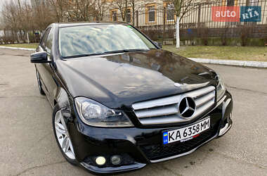 Седан Mercedes-Benz C-Class 2012 в Києві