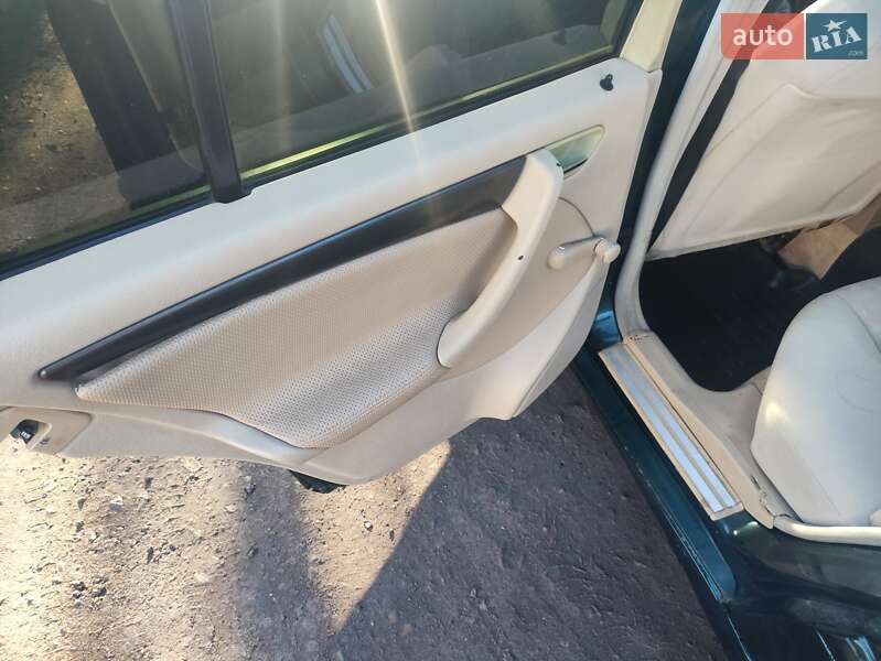 Седан Mercedes-Benz C-Class 1999 в Козове