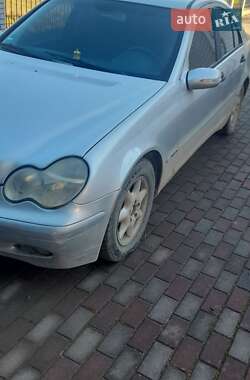 Седан Mercedes-Benz C-Class 2001 в Черновцах