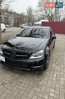 Седан Mercedes-Benz C-Class 2011 в Коблеве