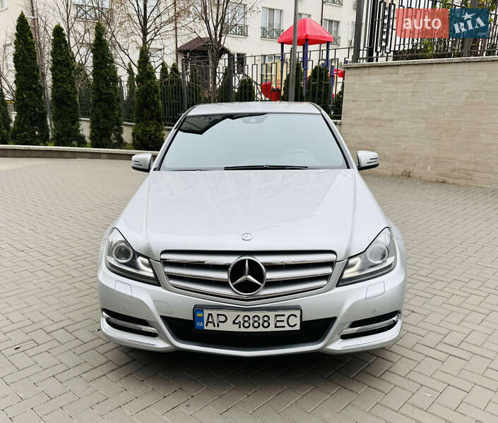 Mercedes-Benz C-Class 2012