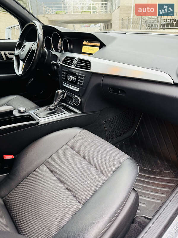 Седан Mercedes-Benz C-Class 2012 в Одесі