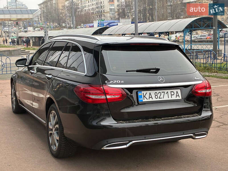 Універсал Mercedes-Benz C-Class 2016 в Києві