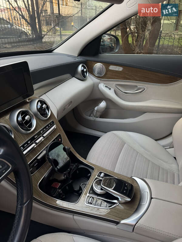 Седан Mercedes-Benz C-Class 2014 в Києві