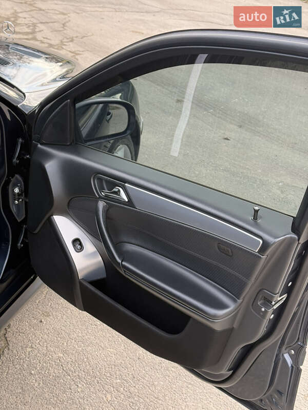 Седан Mercedes-Benz C-Class 2005 в Харкові