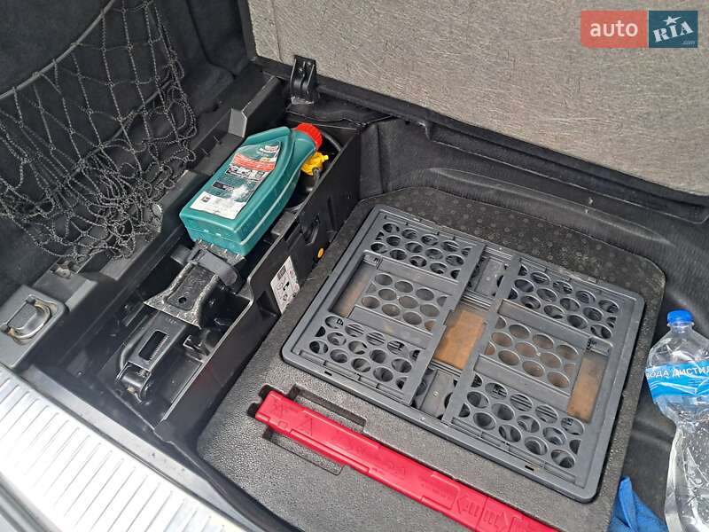 Універсал Mercedes-Benz C-Class 2010 в Могилів-Подільському