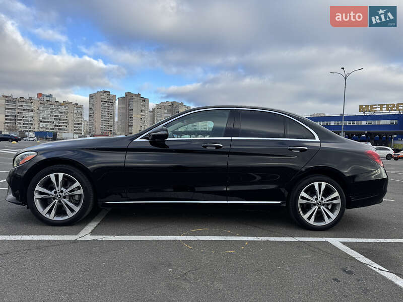 Седан Mercedes-Benz C-Class 2019 в Києві