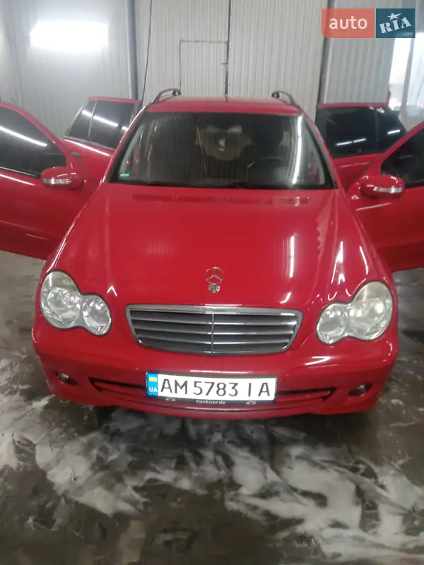 Mercedes-Benz C-Class