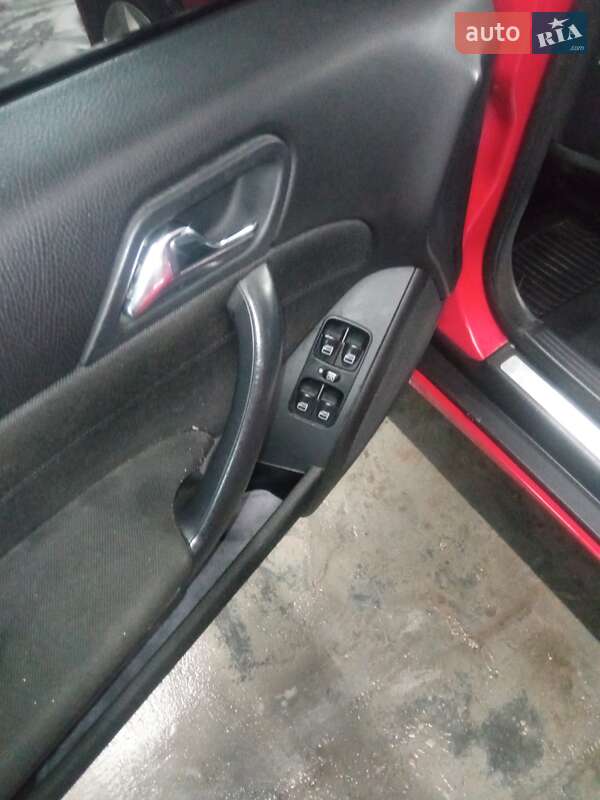 Универсал Mercedes-Benz C-Class 2006 в Радомышле