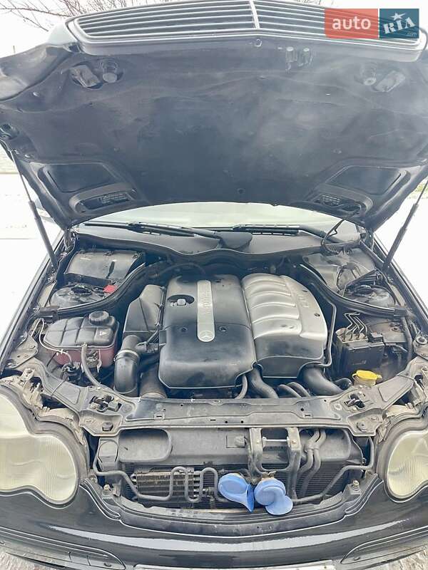 Седан Mercedes-Benz C-Class 2003 в Каменском фото 15 Седан Mercedes-Benz C-Class 2003 в Каменском