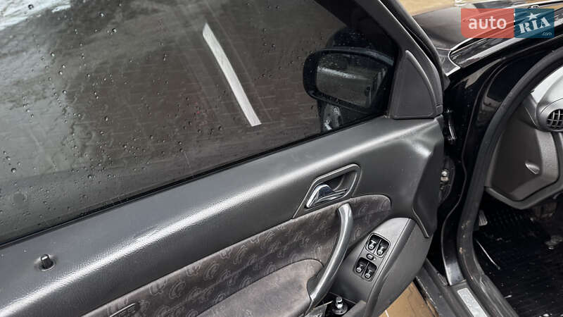 Універсал Mercedes-Benz C-Class 2002 в Теребовлі