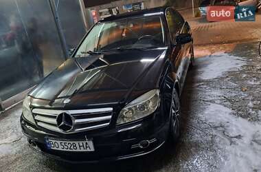 Седан Mercedes-Benz C-Class 2011 в Тернополе