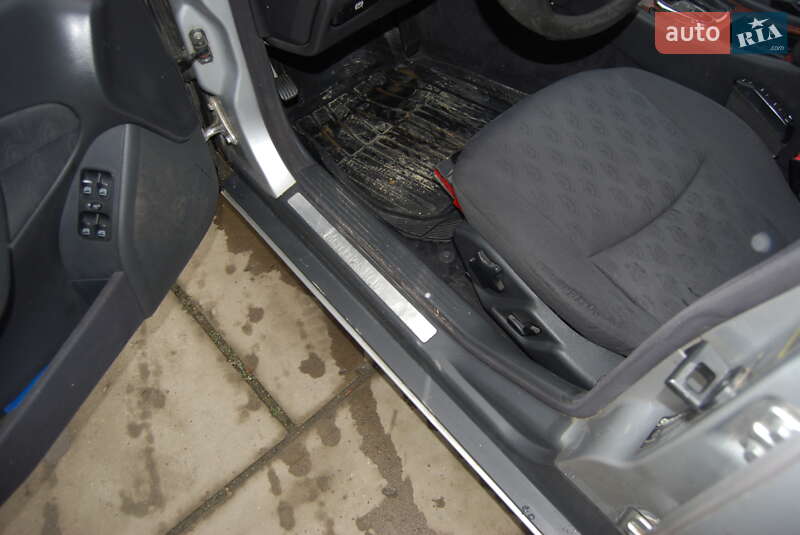 Універсал Mercedes-Benz C-Class 2003 в Хусті