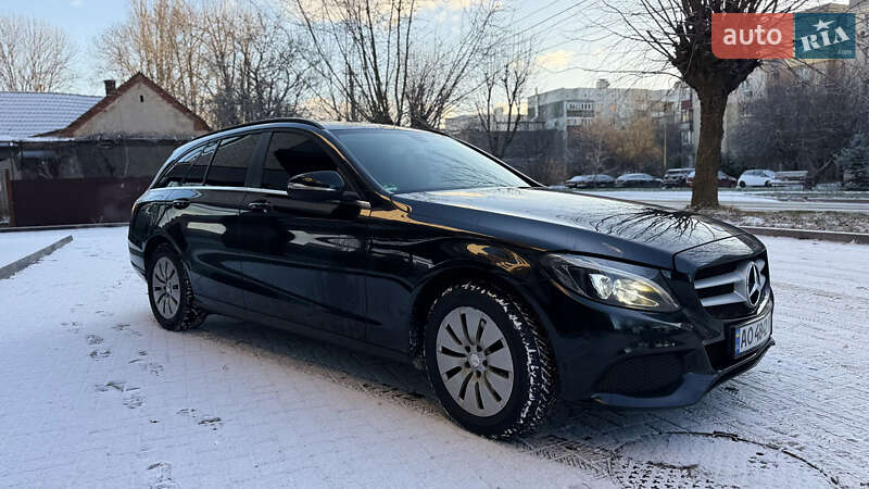 Универсал Mercedes-Benz C-Class 2015 в Ужгороде