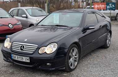 Купе Mercedes-Benz C-Class 2005 в Ровно