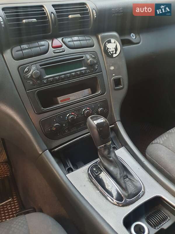 Седан Mercedes-Benz C-Class 2001 в Вінниці