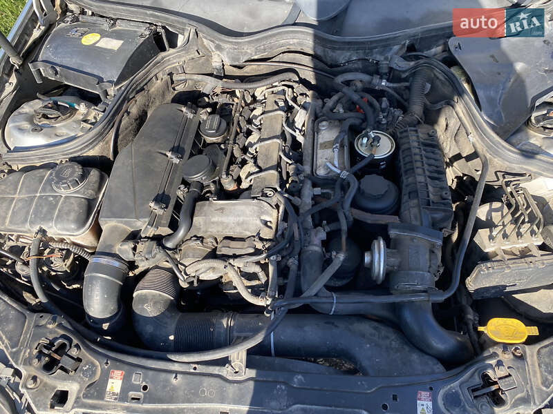 Седан Mercedes-Benz C-Class 2001 в Бару