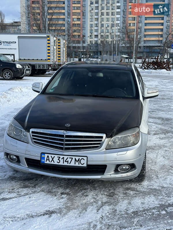 Седан Mercedes-Benz C-Class 2008 в Киеве фото 4 Седан Mercedes-Benz C-Class 2008 в Киеве