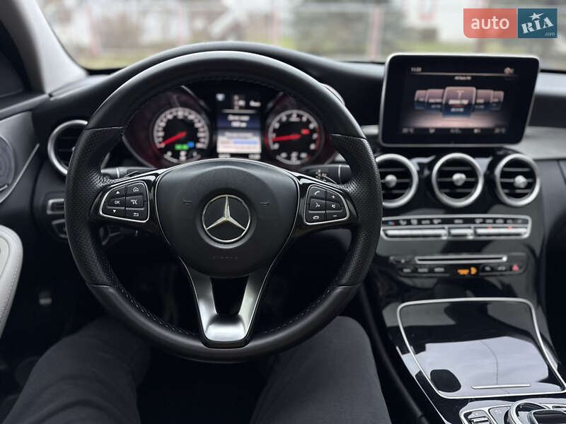 Седан Mercedes-Benz C-Class 2016 в Львове