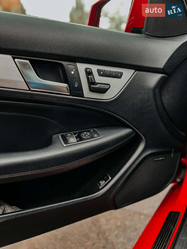 Купе Mercedes-Benz C-Class 2012 в Николаеве
