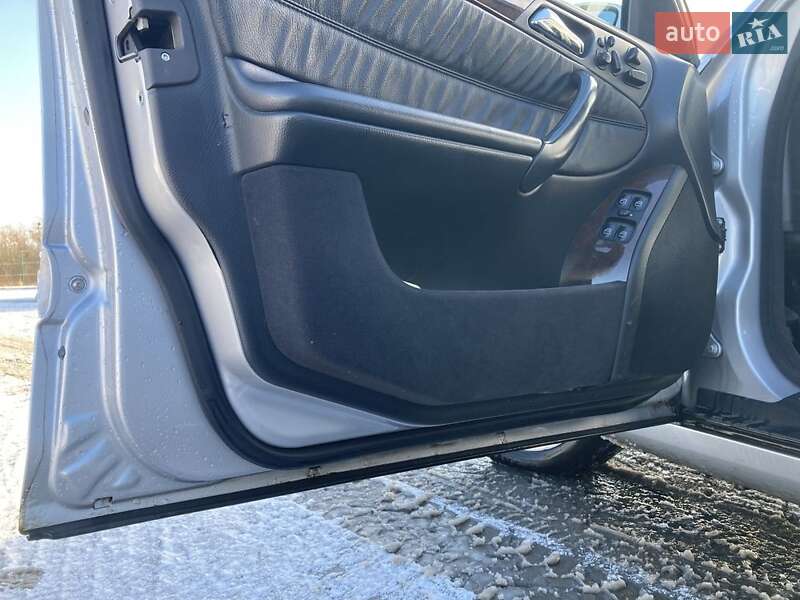 Универсал Mercedes-Benz C-Class 2002 в Луцке