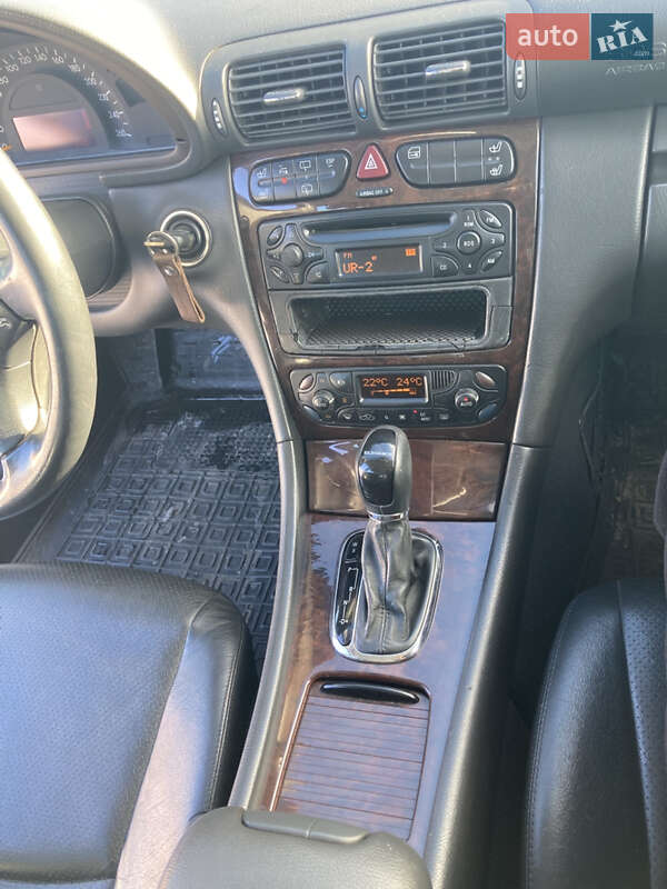 Универсал Mercedes-Benz C-Class 2002 в Луцке