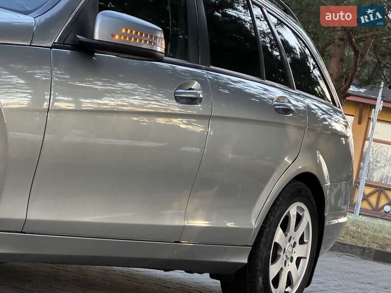 Универсал Mercedes-Benz C-Class 2013 в Дрогобыче