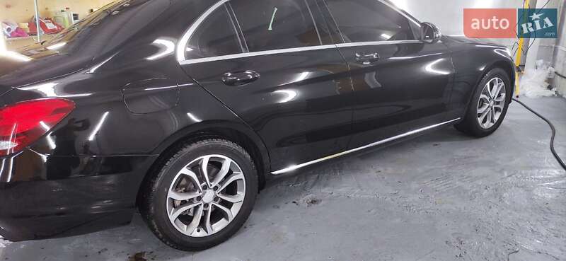 Седан Mercedes-Benz C-Class 2016 в Києві фото 30 Седан Mercedes-Benz C-Class 2016 в Києві